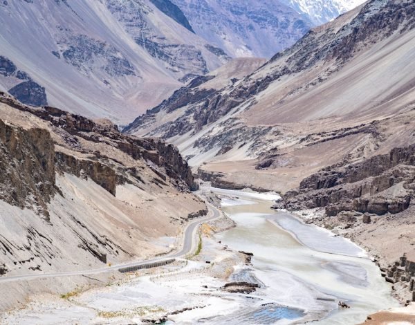 free-photo-of-view-of-the-nubra-valley-in-ladakh-india